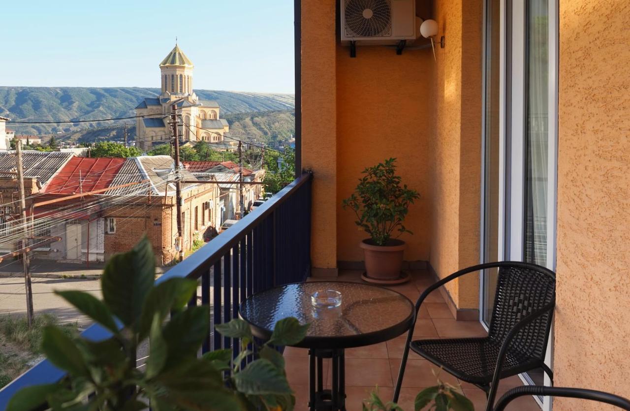 Hotel Banihills Tbilisi Ngoại thất bức ảnh