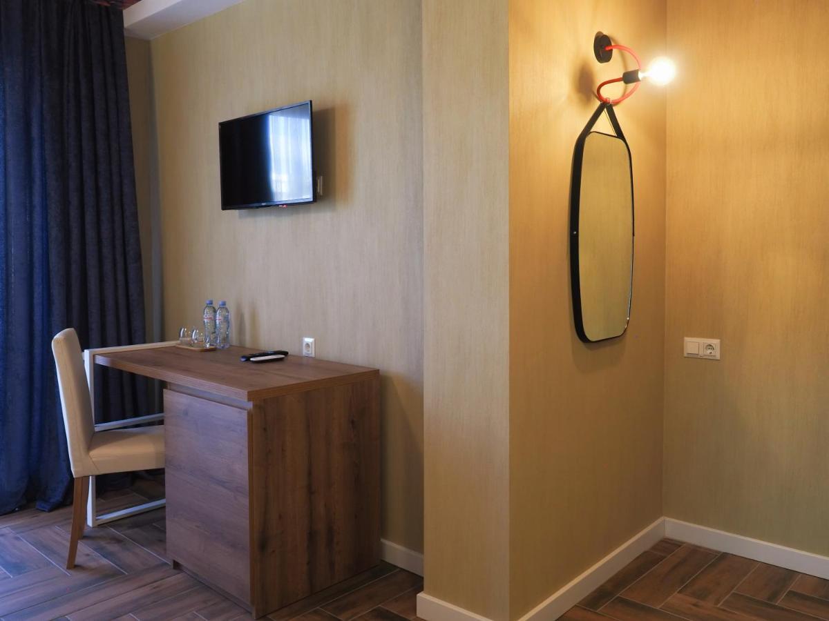 Hotel Banihills Tbilisi Ngoại thất bức ảnh