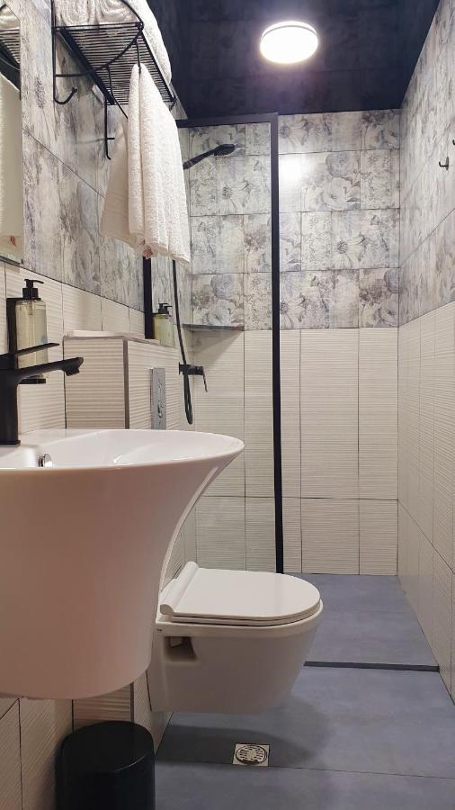 Hotel Banihills Tbilisi Ngoại thất bức ảnh