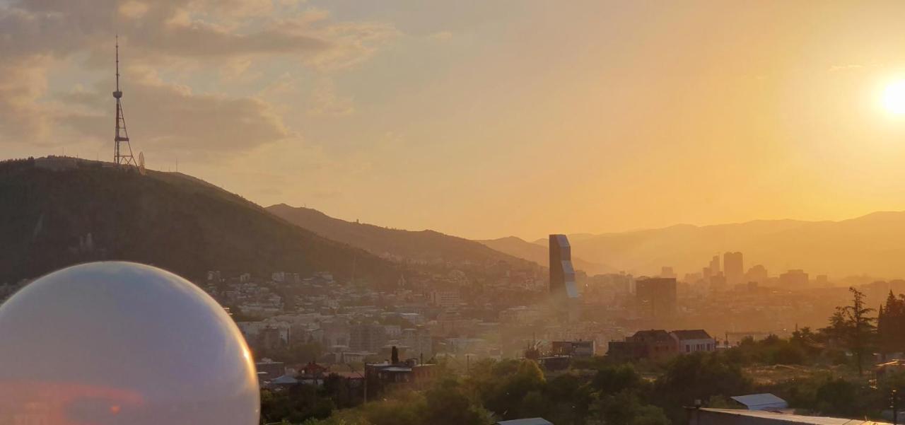 Hotel Banihills Tbilisi Ngoại thất bức ảnh