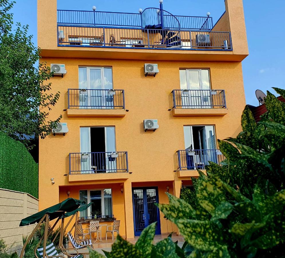 Hotel Banihills Tbilisi Ngoại thất bức ảnh