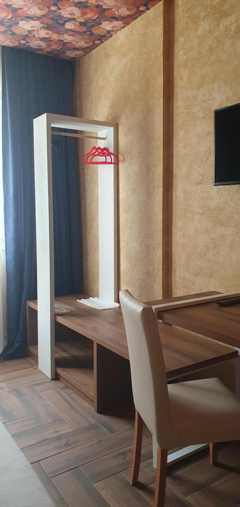 Hotel Banihills Tbilisi Ngoại thất bức ảnh